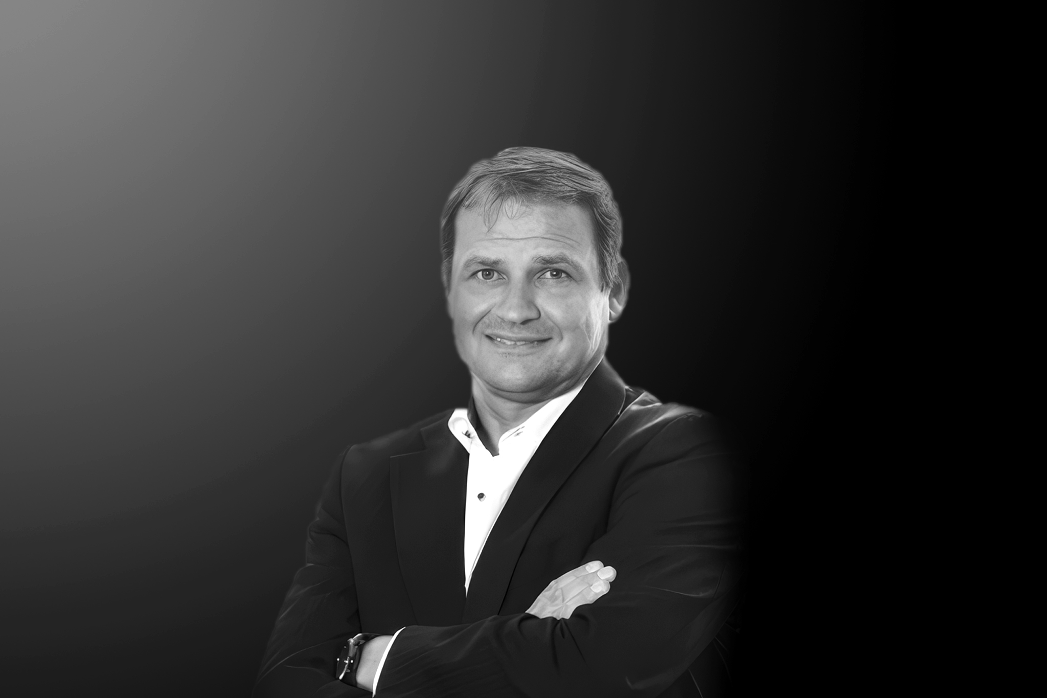 <span class="wow">CHRISTIAN KERSCHER</span>