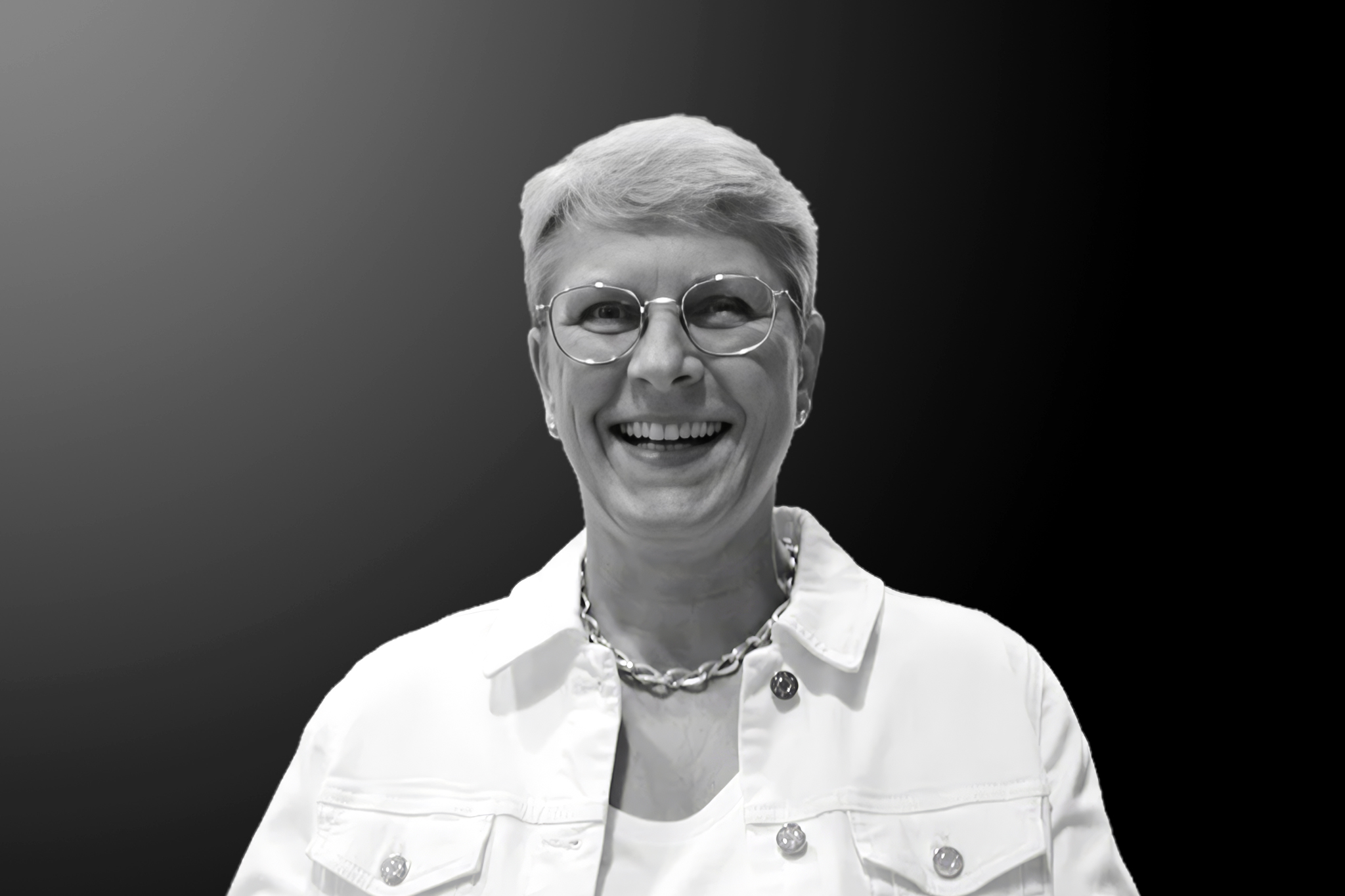 <span class="wow">GABY SENNEBOGEN</span>